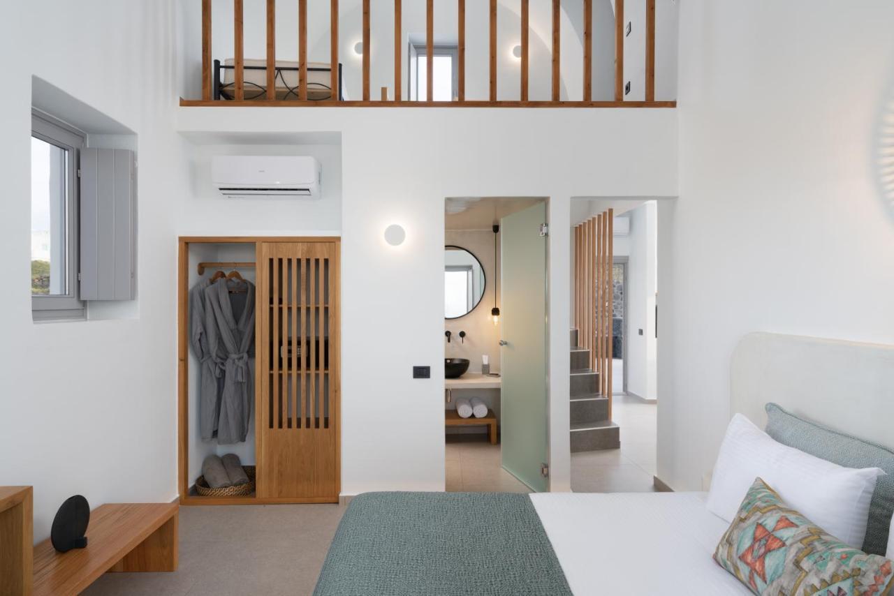 Saint John Oia-Exclusive Private Heated Pool Villas 外观 照片