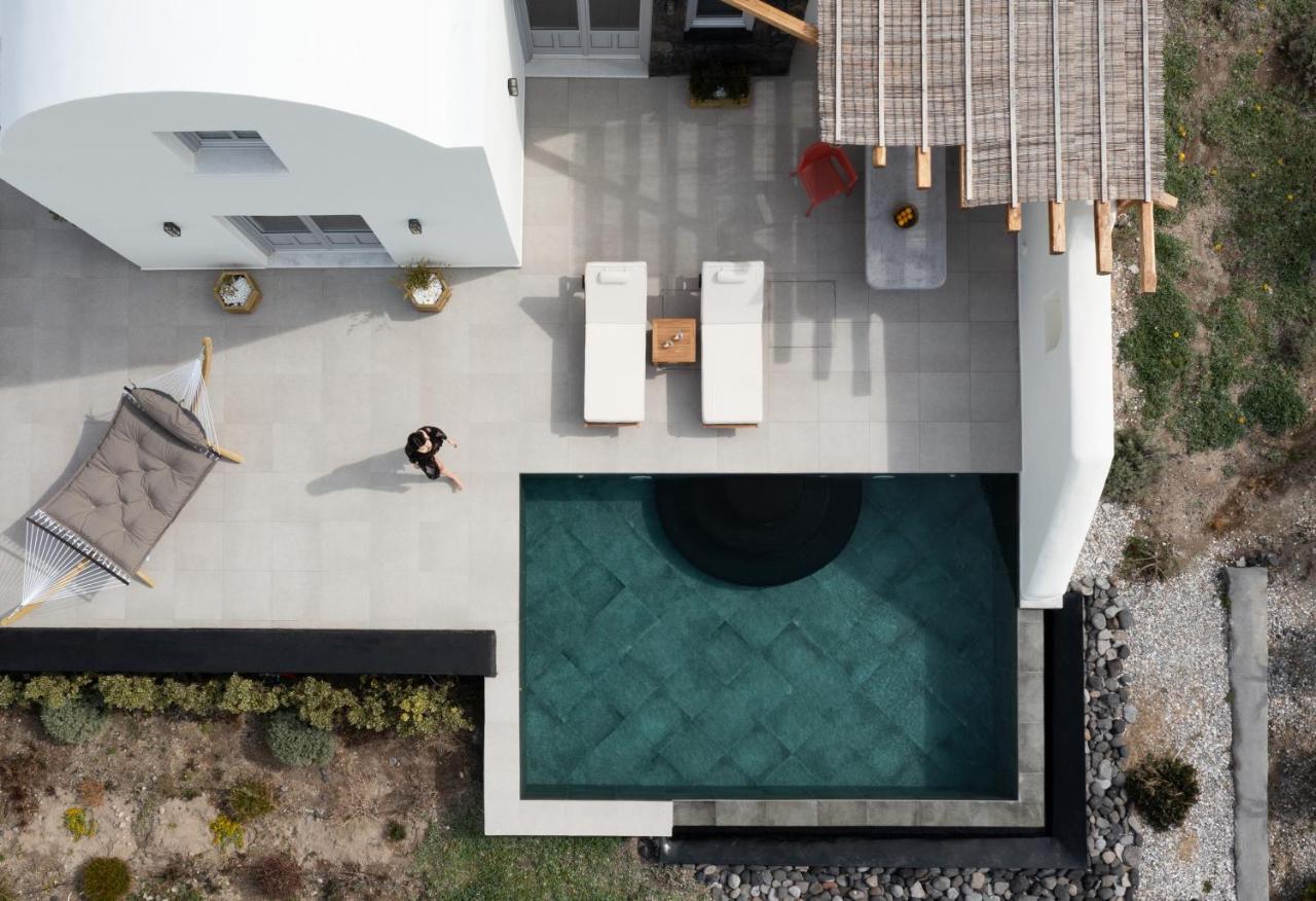 Saint John Oia-Exclusive Private Heated Pool Villas 外观 照片
