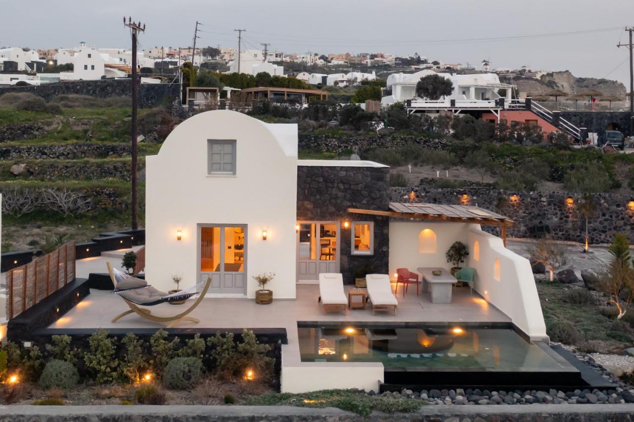 Saint John Oia-Exclusive Private Heated Pool Villas 外观 照片