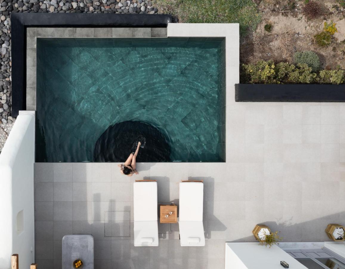 Saint John Oia-Exclusive Private Heated Pool Villas 外观 照片