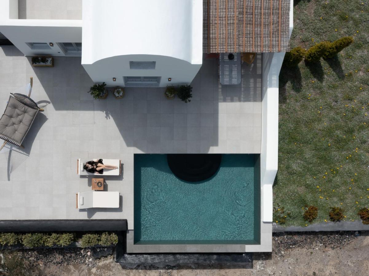 Saint John Oia-Exclusive Private Heated Pool Villas 外观 照片