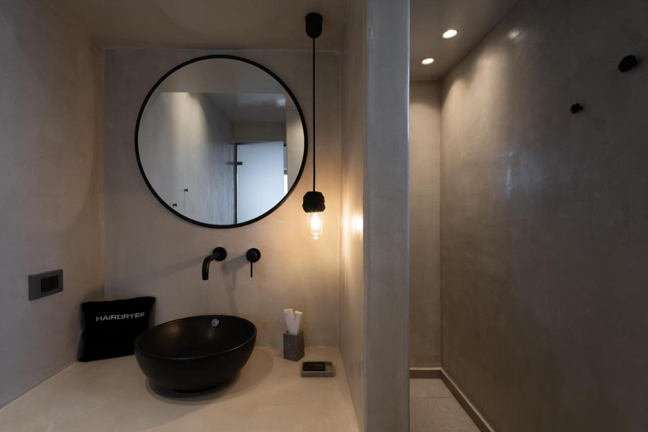 Saint John Oia-Exclusive Private Heated Pool Villas 外观 照片