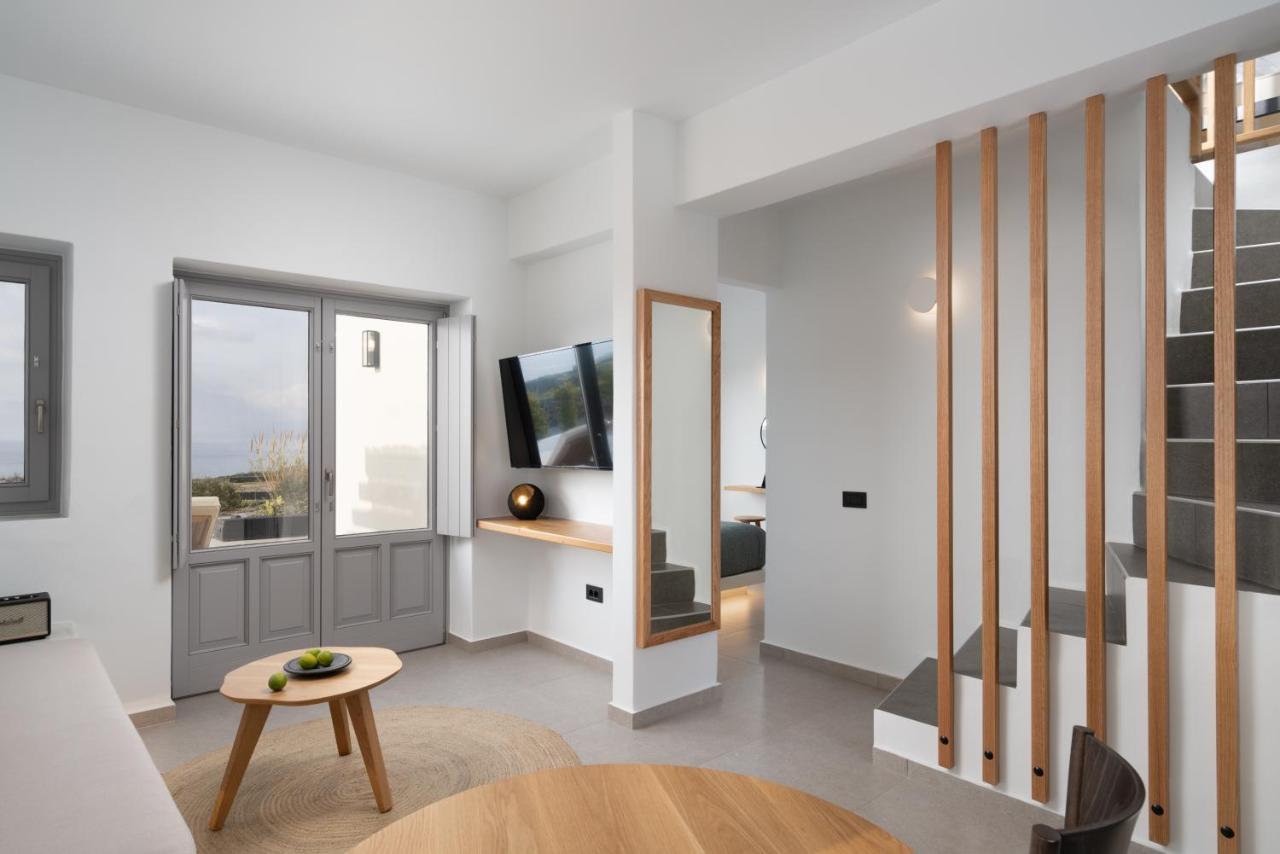Saint John Oia-Exclusive Private Heated Pool Villas 外观 照片