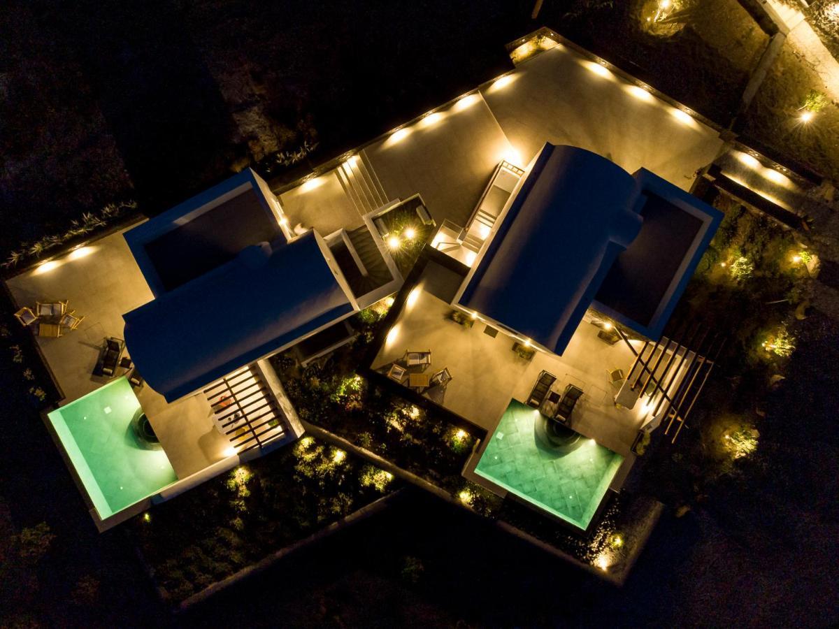 Saint John Oia-Exclusive Private Heated Pool Villas 外观 照片